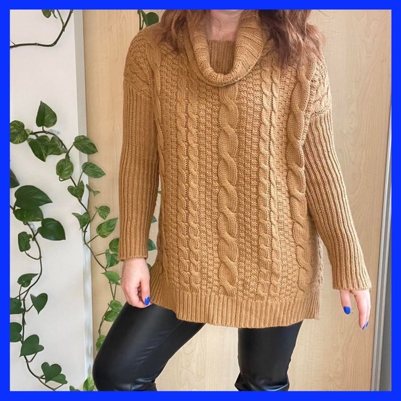 Yellow Cable Knit Sweater - Picture 2 of 6